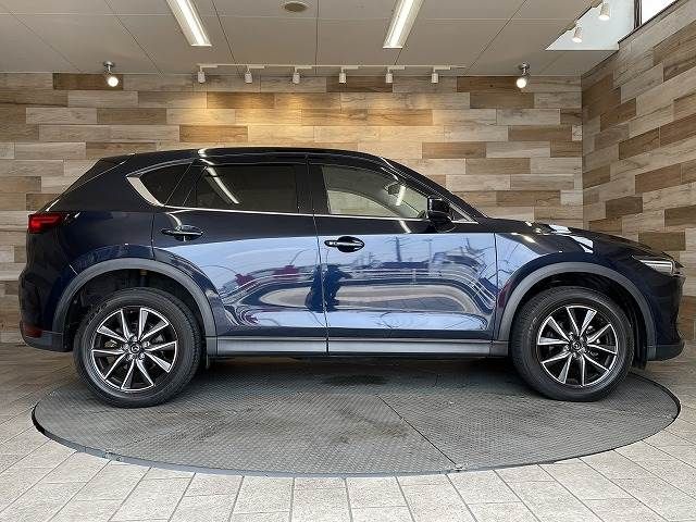 Mazda CX-5 2017-05 15557-14