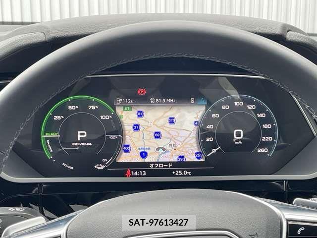 Audi E-TRON 2022-04 374210-11