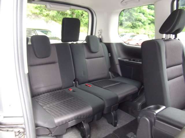 Nissan SERENA 2016-12 14277-12