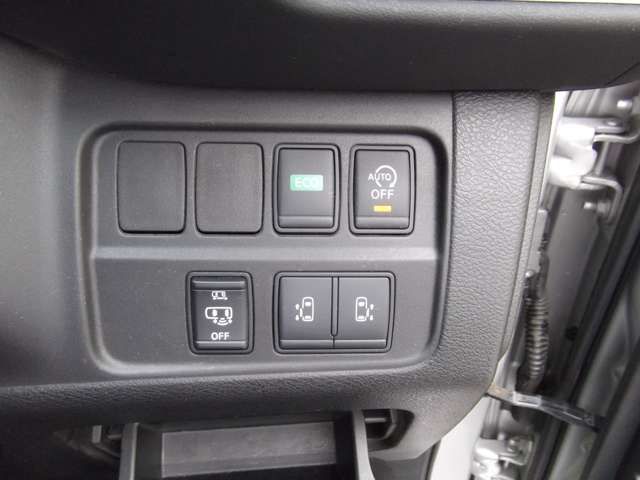 Nissan SERENA 2016-12 14277-4