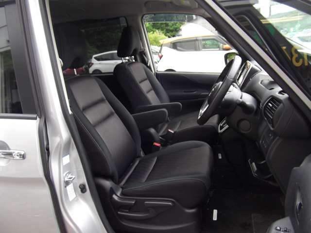 Nissan SERENA 2016-12 14277-10