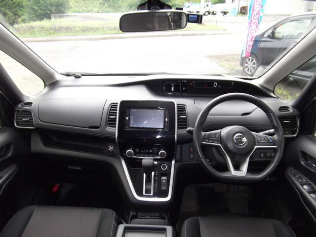 Nissan SERENA 2016-12 14277-2