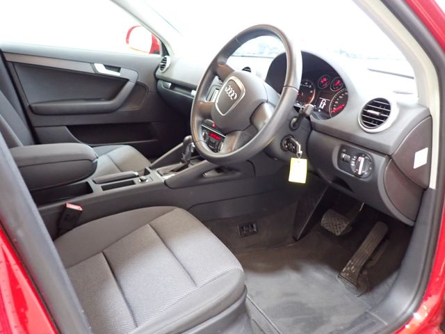 Audi A3 2010-03 185055-1