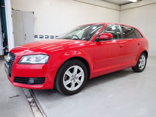 Audi A3 2010-03 185055-6