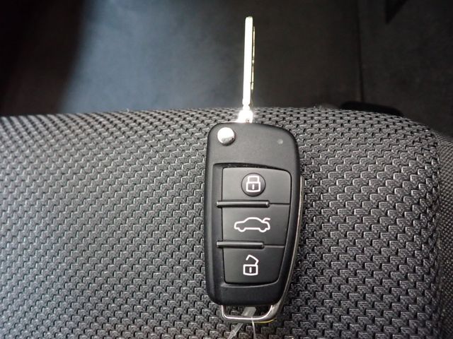 Audi A3 2010-03 185055-24