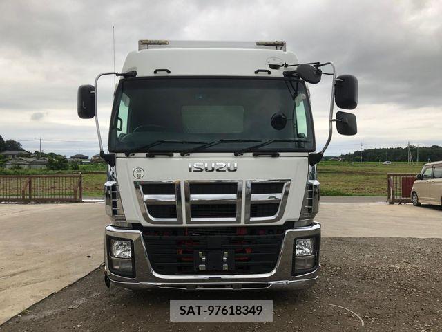 Isuzu GIGA 2014-09 384877-1