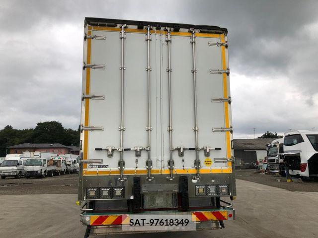 Isuzu GIGA 2014-09 384877-28