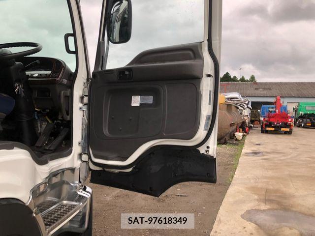 Isuzu GIGA 2014-09 384877-12