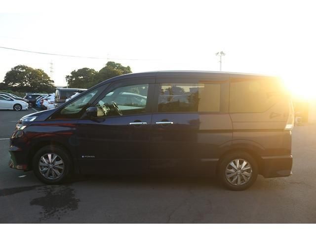 Nissan SERENA 2018-07 27660-4