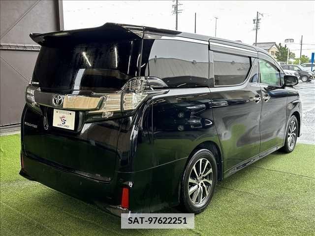 Toyota VELLFIRE 2016-09 338235-16
