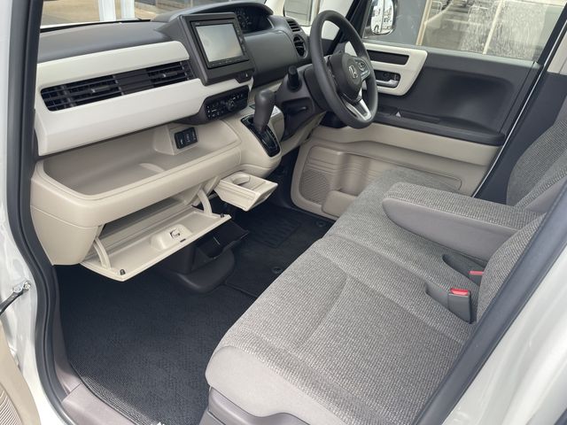 Honda N BOX 2019-03 6147-13