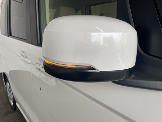 Honda N BOX 2019-03 6147-20