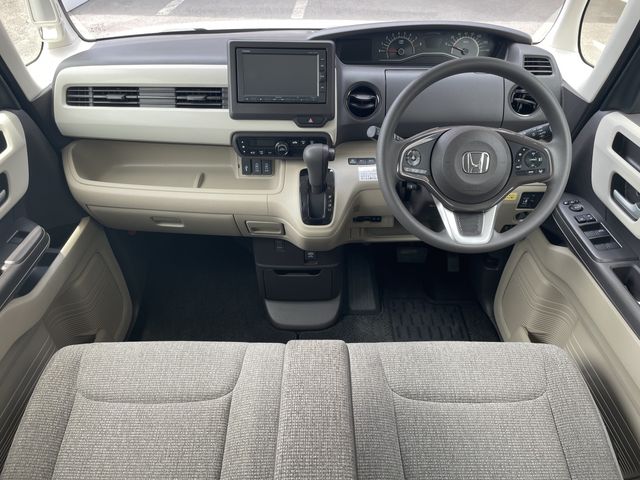 Honda N BOX 2019-03 6147-1