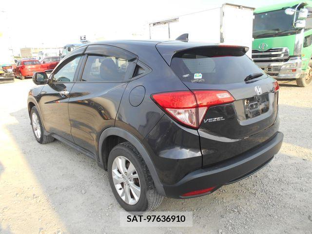 Honda VEZEL 2017-06 341001-1
