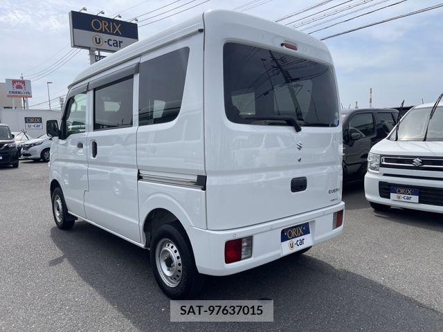 Suzuki EVERY 2020-03 297453-23
