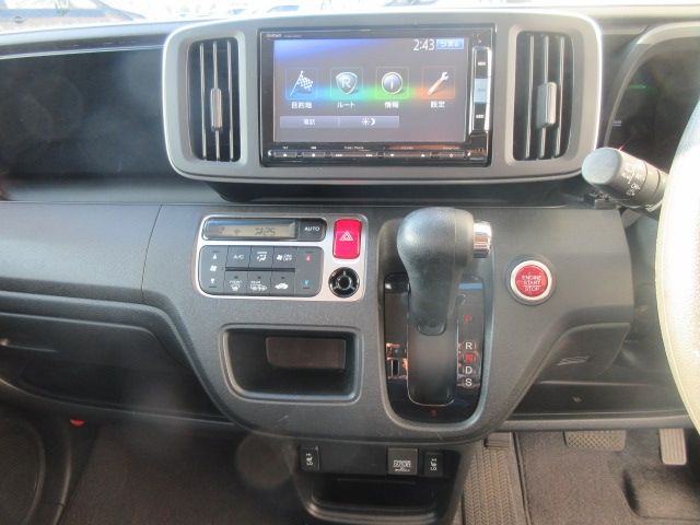 Honda N-ONE 2015-01 182410-11
