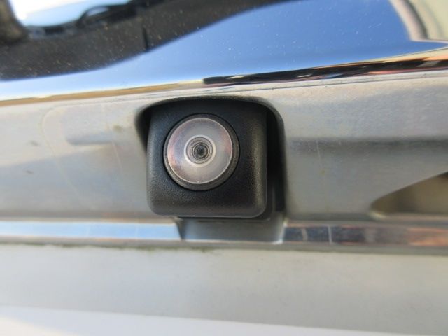 Honda N-ONE 2015-01 182410-27