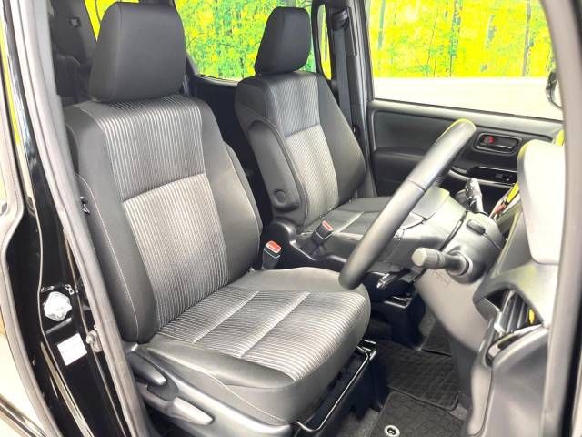 Toyota VOXY 2020-12 17610-8