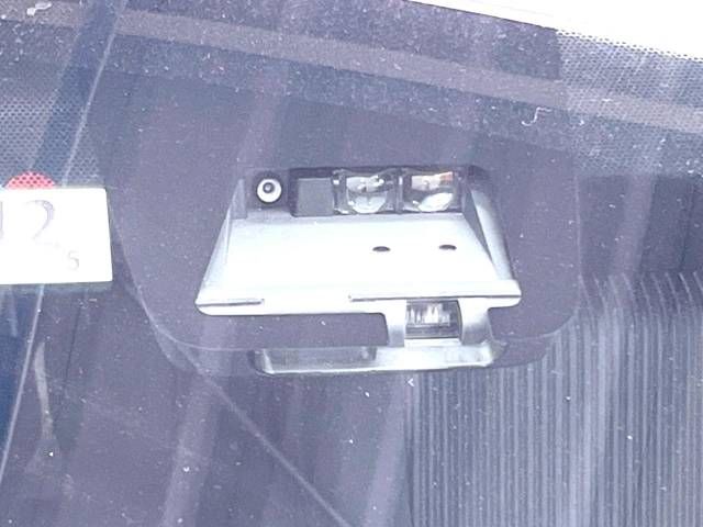 Toyota VOXY 2020-12 17610-3