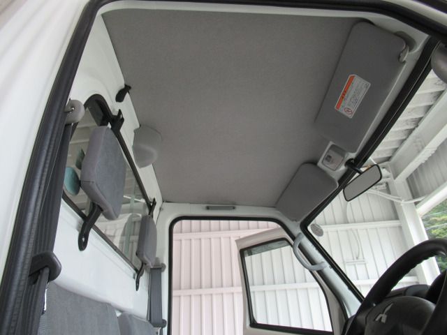 Mitsubishi MINICAB TRUCK 2011-07 14901-16