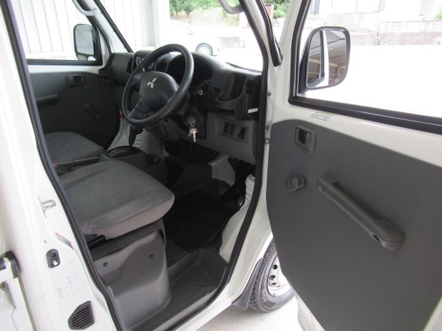 Mitsubishi MINICAB TRUCK 2011-07 14901-7