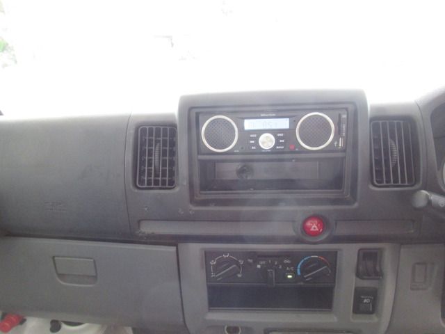 Mitsubishi MINICAB TRUCK 2011-07 14901-11