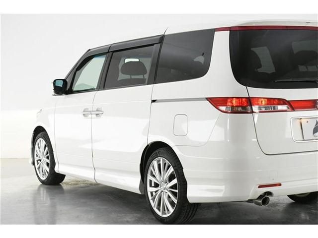 Honda ELYSION 2010-09 15717-4