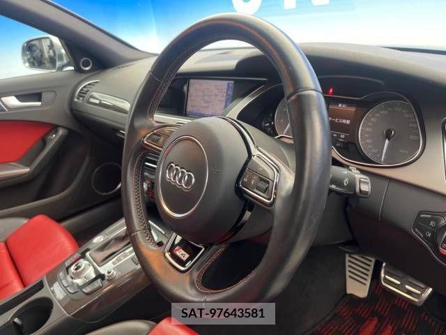 Audi S4 2012-05 234683-9