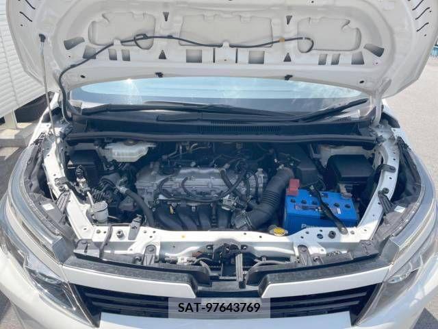 Toyota VOXY 2014-10 394998-18