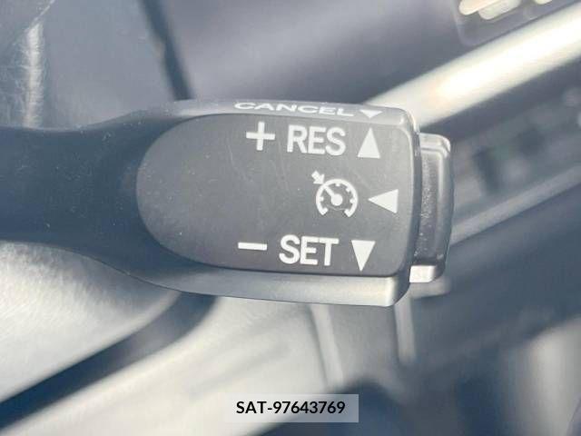 Toyota VOXY 2014-10 394998-6