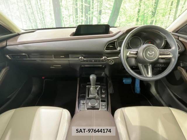 Mazda CX-30 2021-09 302114-1