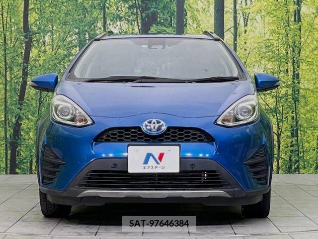 Toyota AQUA 2017-08 218672-14