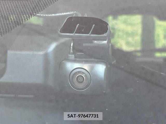 Nissan KICKS 2021-10 362279-8