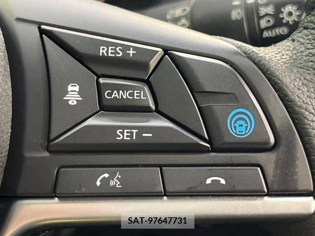 Nissan KICKS 2021-10 362279-6
