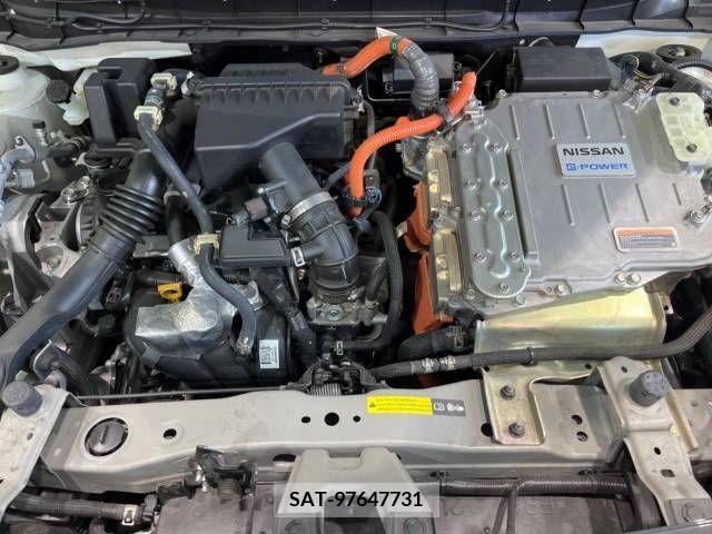 Nissan KICKS 2021-10 362279-19