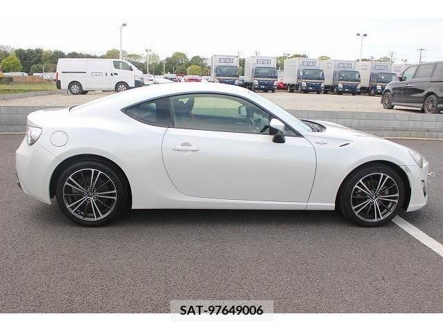 Toyota 86 2012-06 243499-10