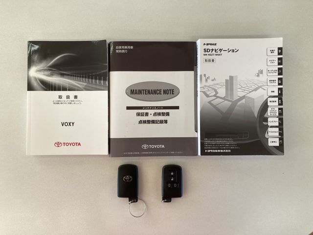 Toyota VOXY 2016-11 27674-19