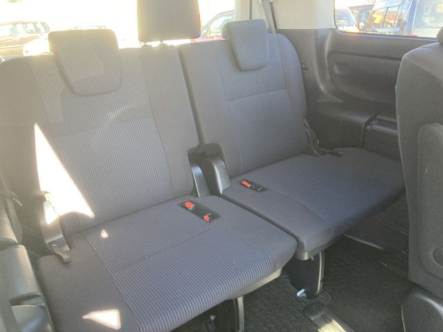 Toyota VOXY 2016-11 27674-13