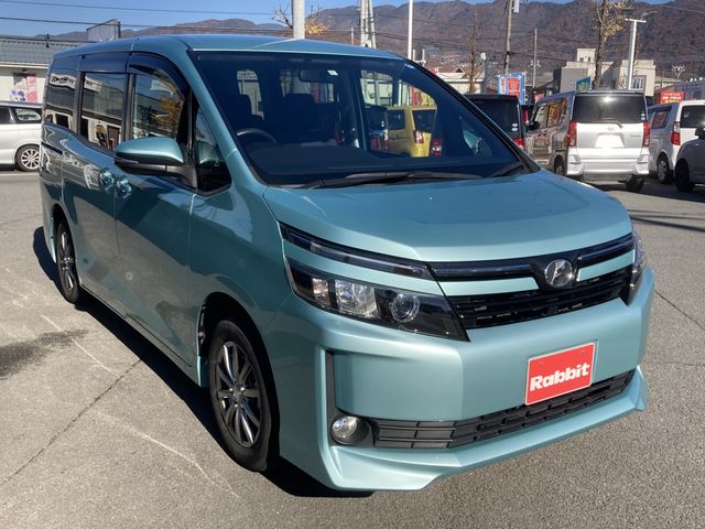 Toyota VOXY 2016-11 27674-2