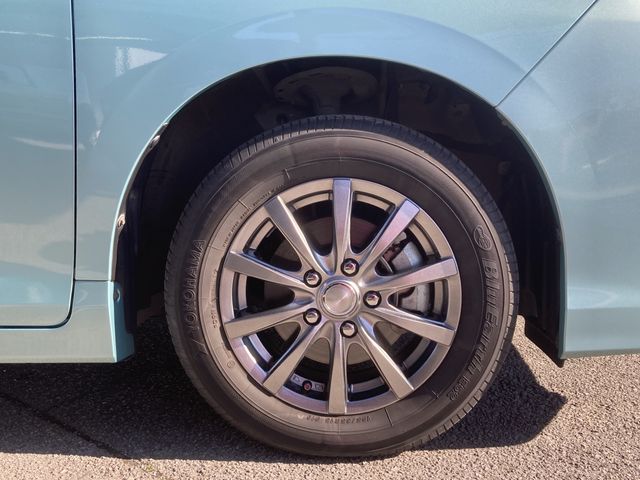 Toyota VOXY 2016-11 27674-29