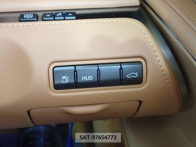 Lexus LC 2017-07 275452-13