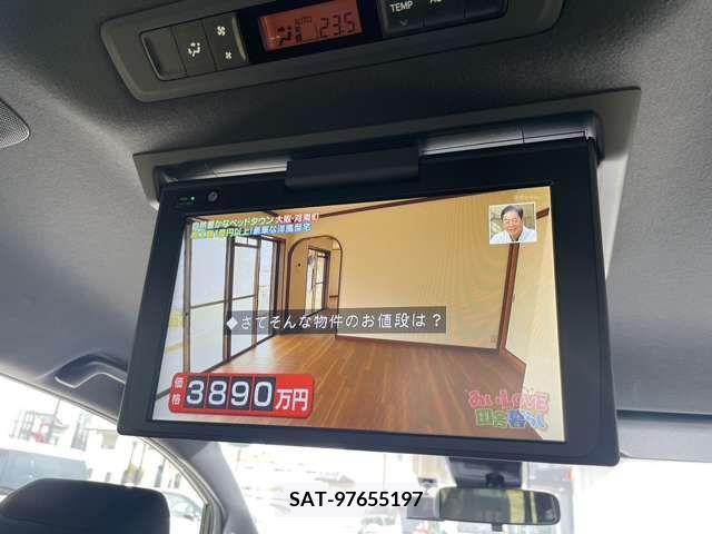 Toyota VOXY 2019-02 321611-8