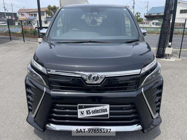 Toyota VOXY 2019-02 321611-2