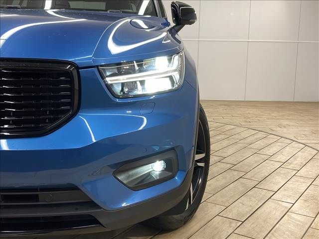 Volvo XC40 2021-02 23105-18