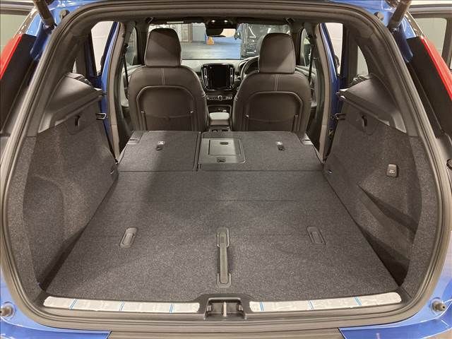 Volvo XC40 2021-02 23105-13