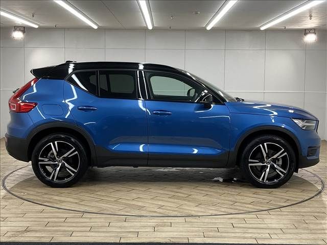 Volvo XC40 2021-02 23105-16
