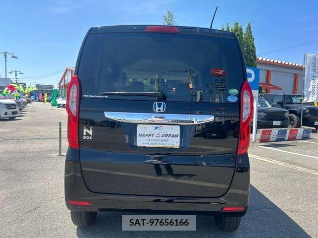 Honda N BOX 2019-11 278826-12