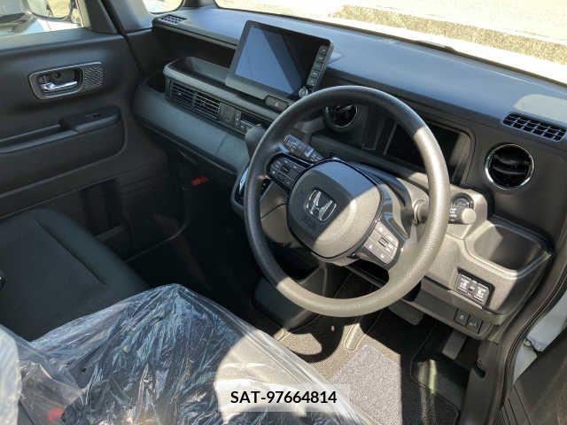 Honda N BOX CUSTOM 2024-02 279154-1