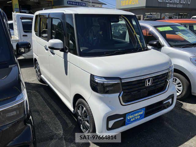 Honda N BOX CUSTOM 2024-02 279154-0