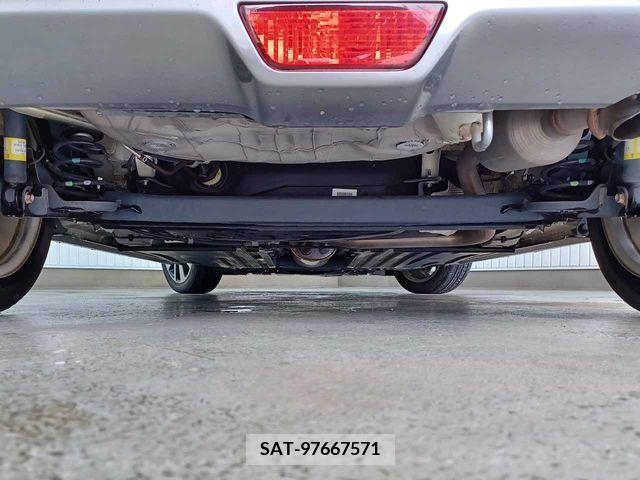 Suzuki SWIFT 2017-01 320805-22
